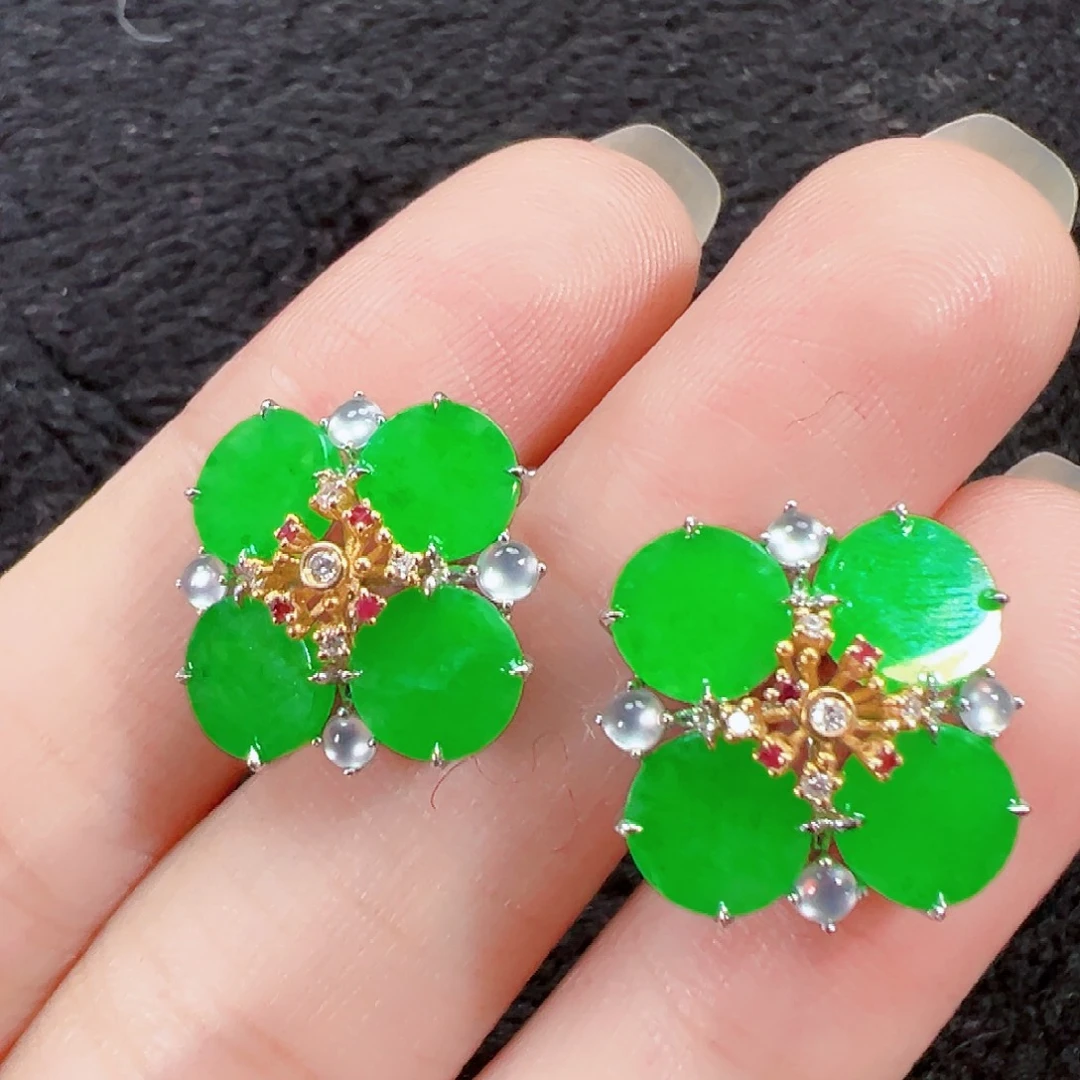 小***学翡翠18K金镶嵌耳饰签收后24小时鉴赏期