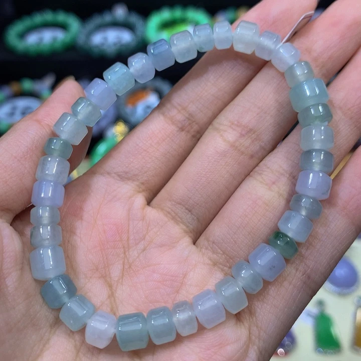 翡翠未镶嵌颈饰翡翠6