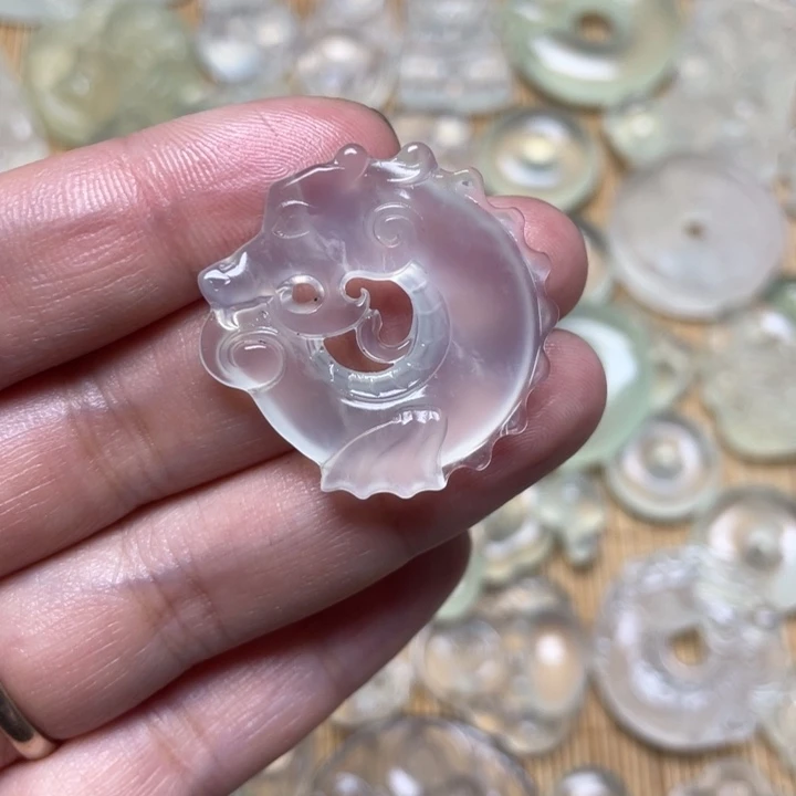 蛇纹石玉颈饰未镶嵌沙***5