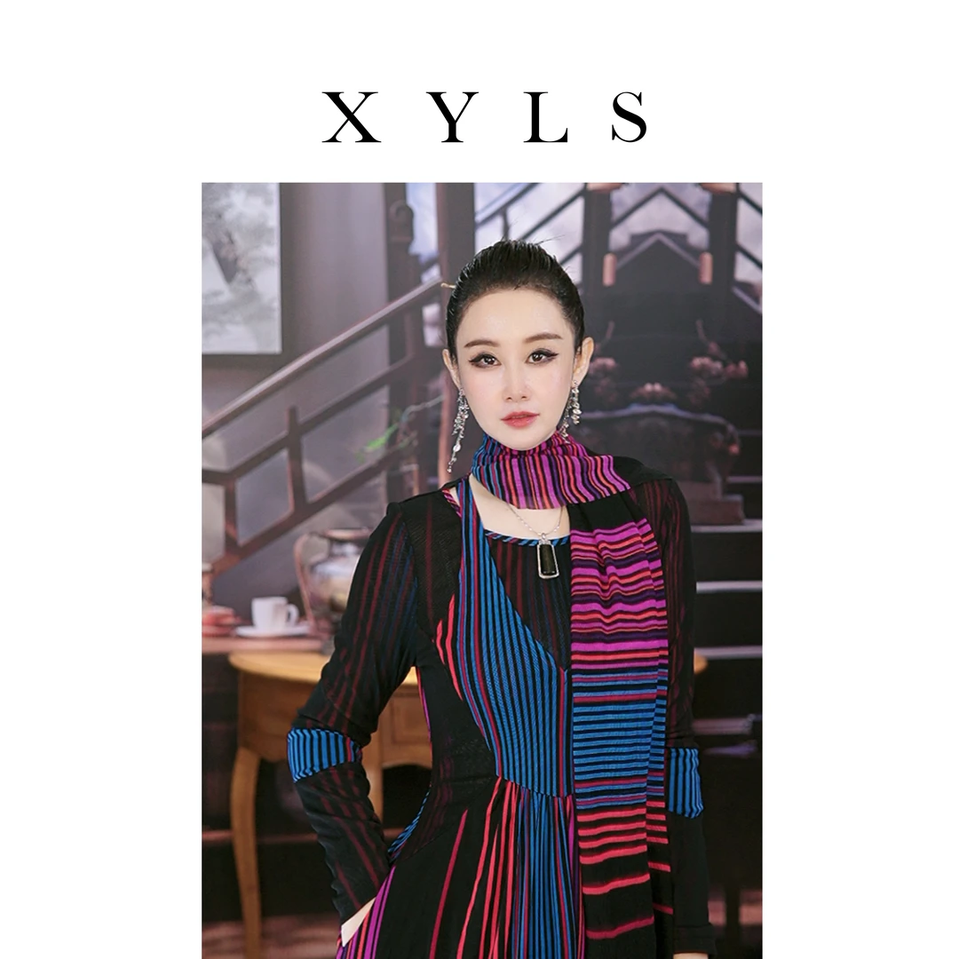 女装弹力网纱连衣裙秋冬T007102