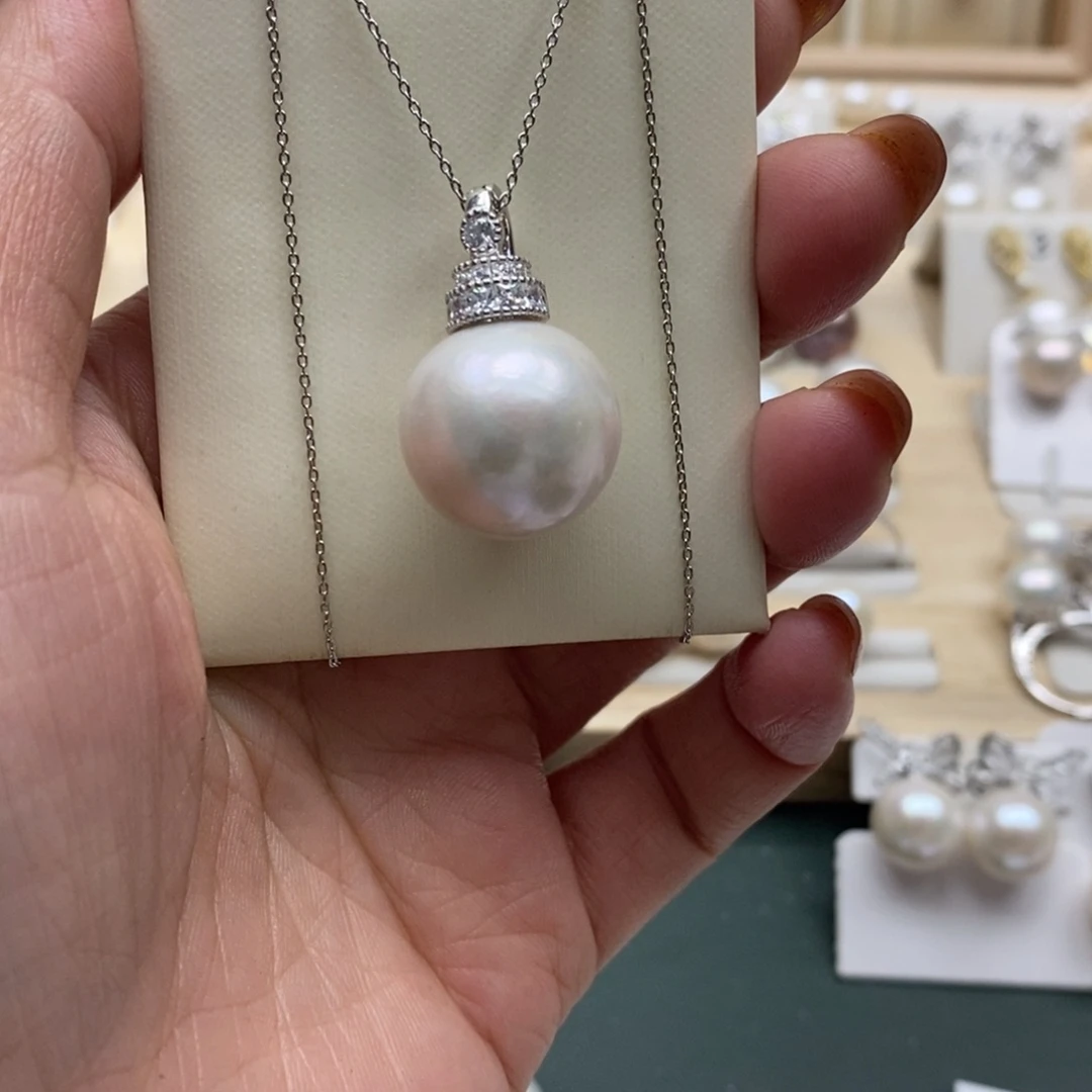 এ****银S925镶嵌淡水珍珠颈饰