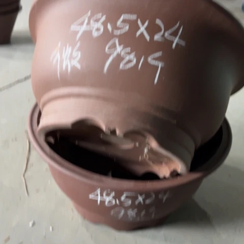 140-2。       微瑕48.5-24