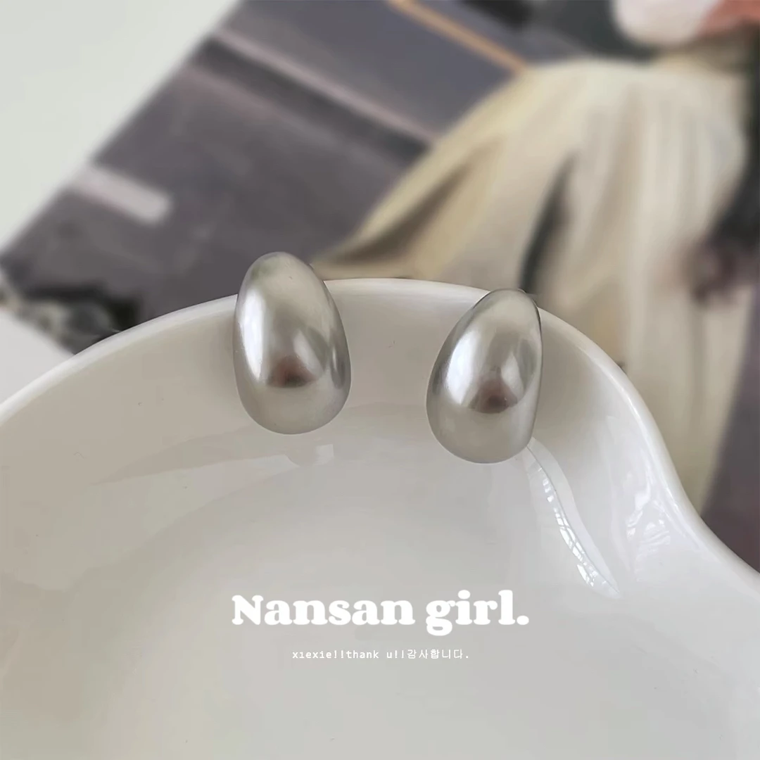 铜合金耳饰 法式水滴耳钉高级感哑光金属耳饰耳钉简约气质耳圈女