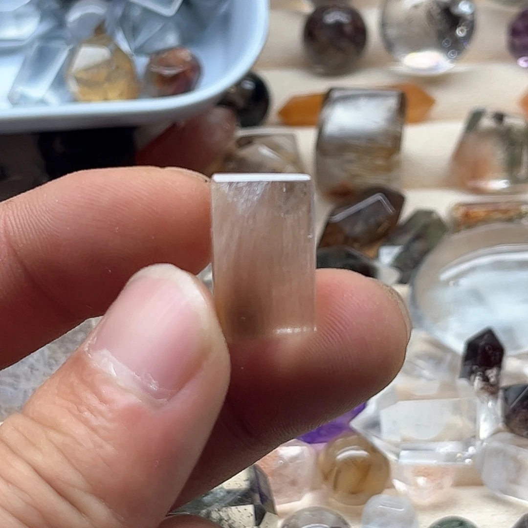 水晶无未镶嵌?水晶789