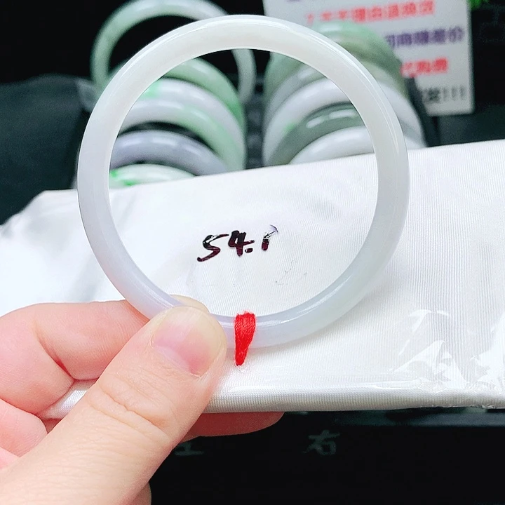 翡翠未镶嵌手镯522