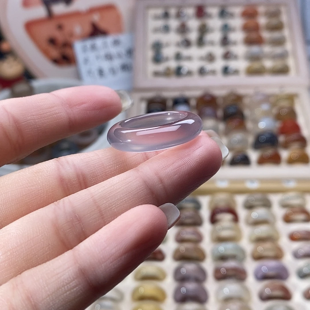 未镶嵌戒指玛瑙/玉髓B 23不退换港18
