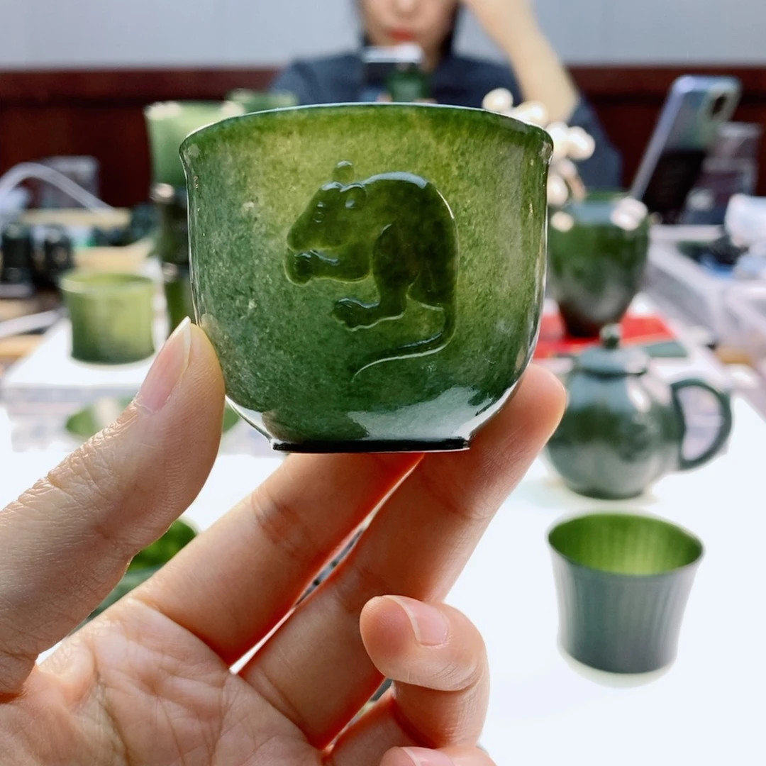 未镶嵌和田玉摆件