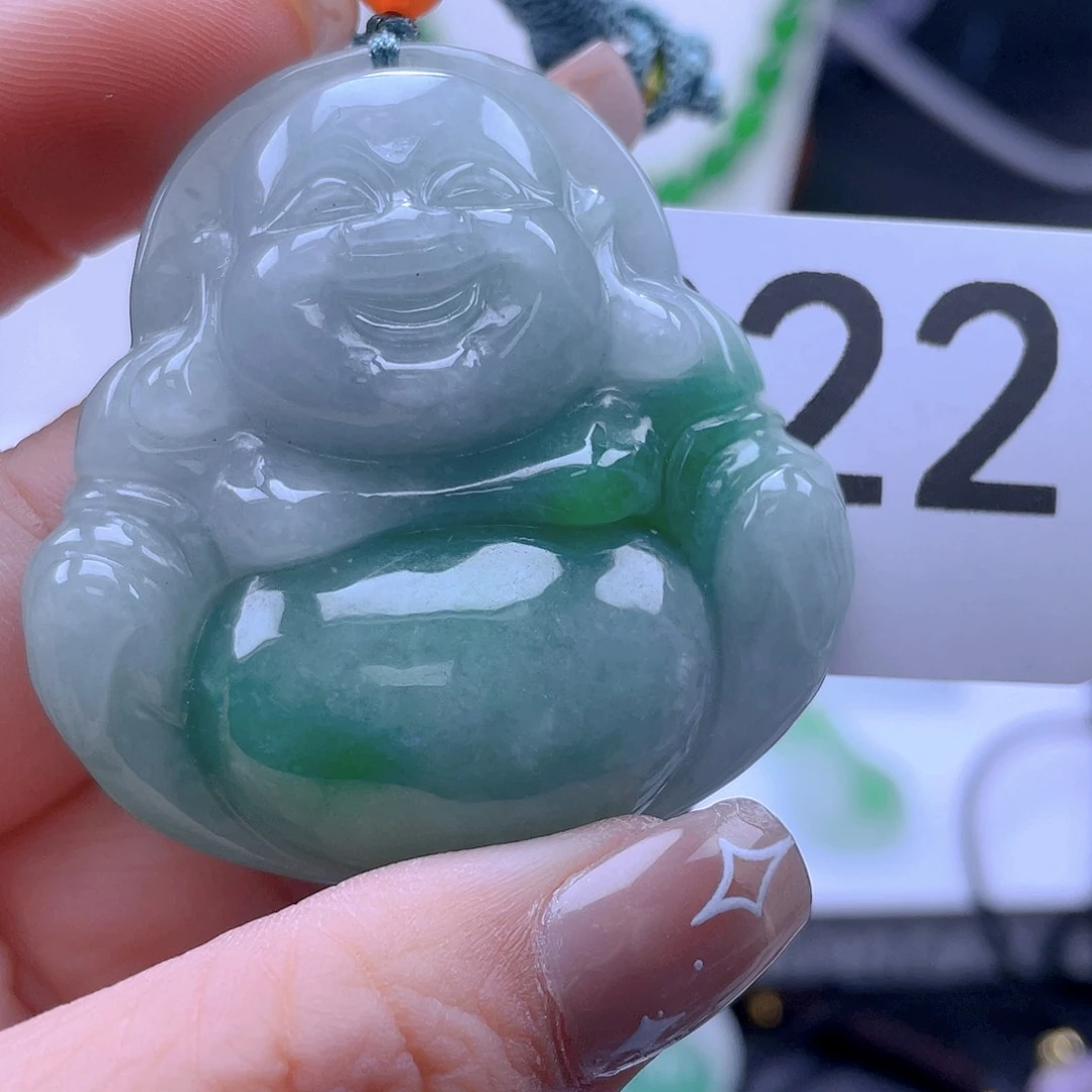 翡翠吊坠(赠链)未镶嵌