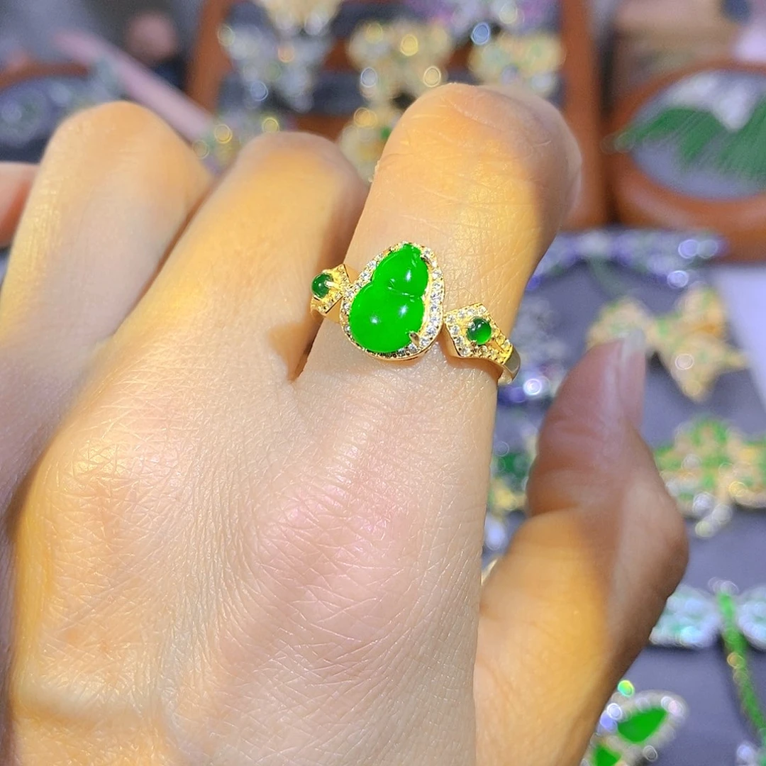 颈饰银S925镀金镶嵌翡翠