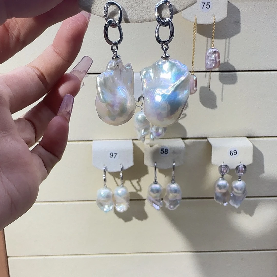 战***⁵银S925镶嵌颈饰淡水珍珠