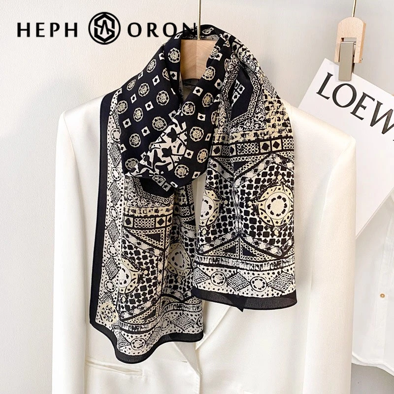 轻奢品牌复古印花丝巾女2025新款桑蚕丝百搭洋气领巾真丝长条围巾