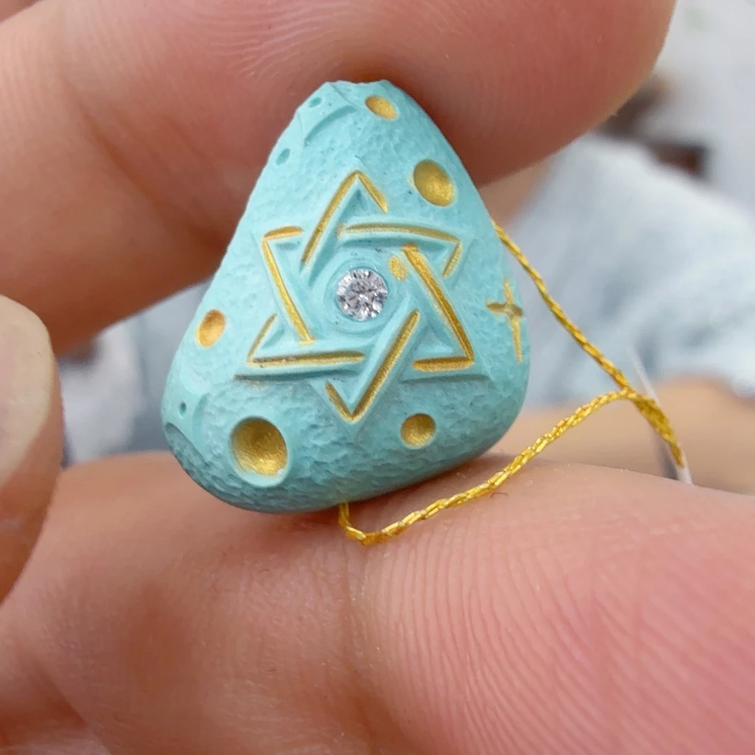 绿松石未镶嵌珠宝奇石