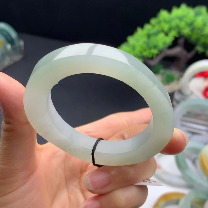 定制翡翠正未镶嵌