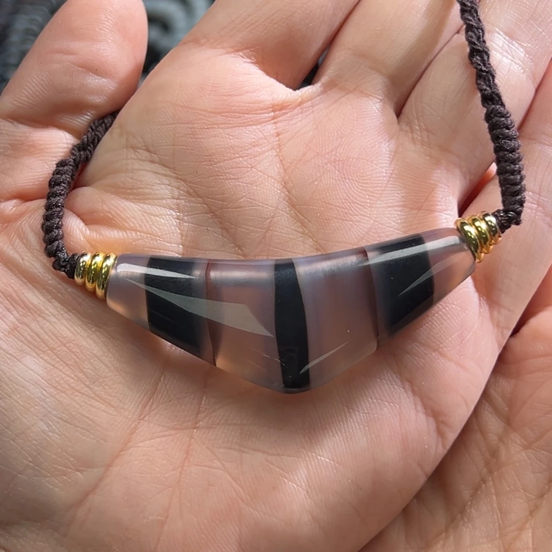 玛瑙/玉髓合金颈饰