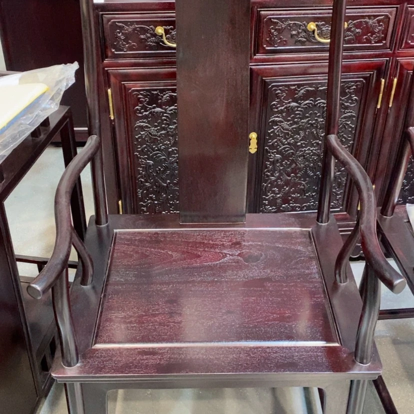 【闪购商品】雅***技官帽椅