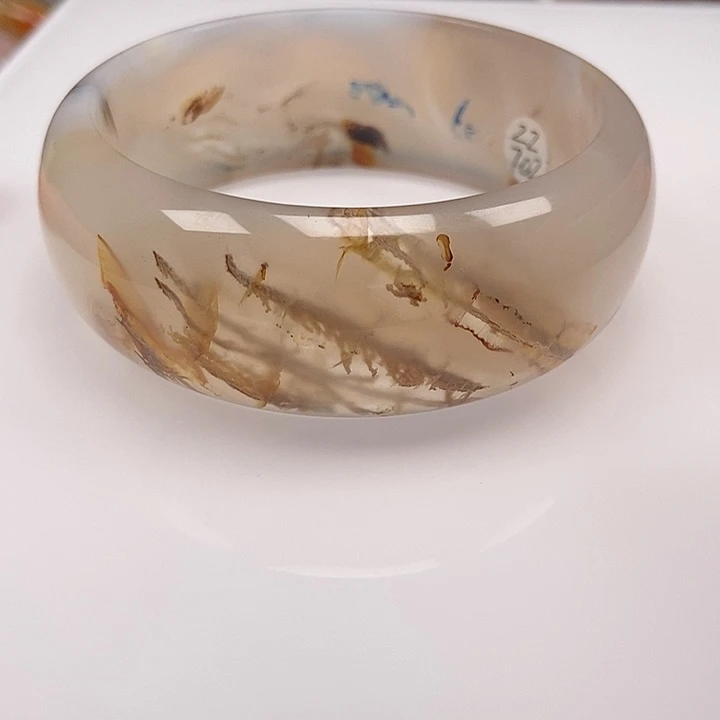 手镯玛瑙/玉髓未镶嵌阳**人