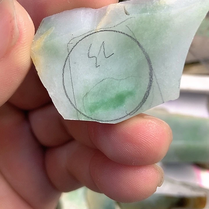 翡翠散珠天然翡翠A货挂件