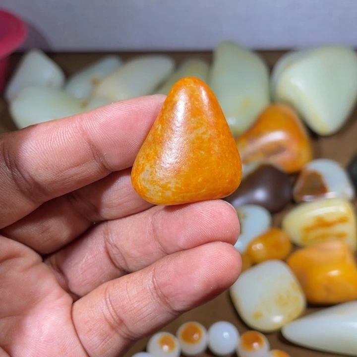 和田玉（白玉）未镶嵌颈饰贇