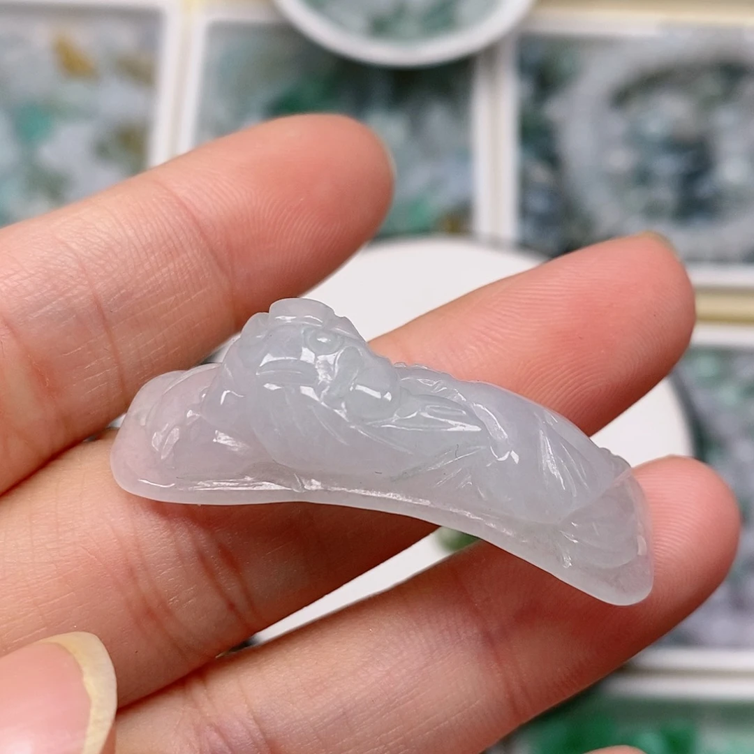 翡翠未镶嵌吊坠(不含链)霞*