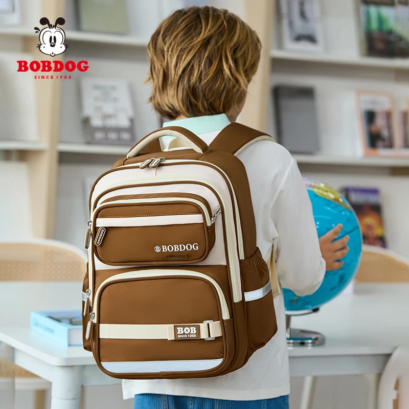 巴布豆儿童新款书包男女孩减负透气超轻便小学生1-3-56年级双肩包