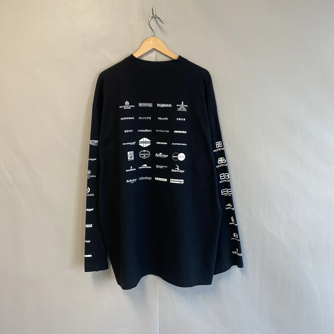 99新 Balenciaga/巴黎世家 弹幕满印logo长袖tee黑色2码 2153