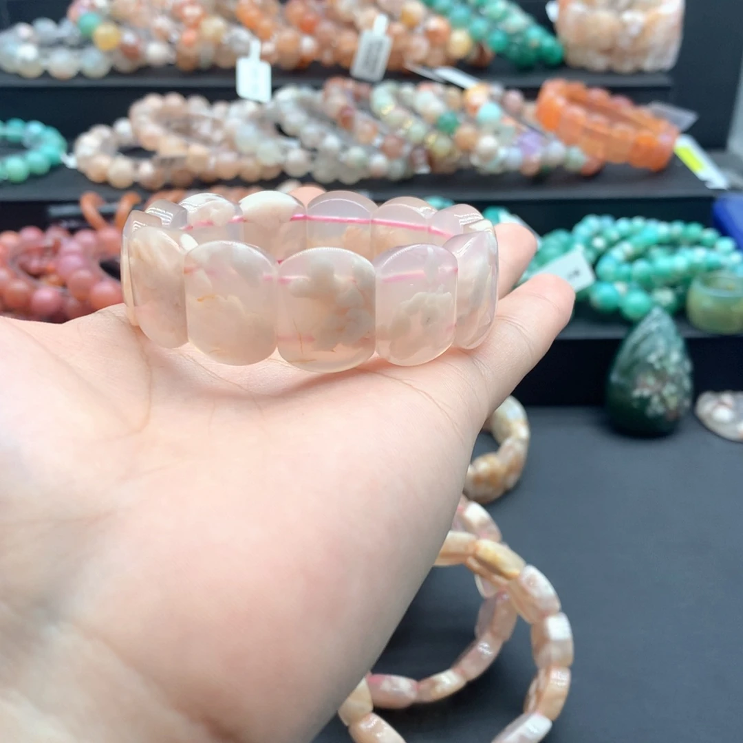 【闪购商品】手镯玛瑙/玉髓未镶嵌仙***身