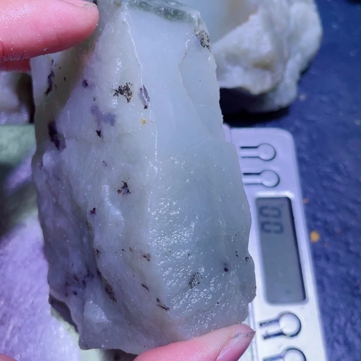 和田玉未镶嵌珠宝半成品