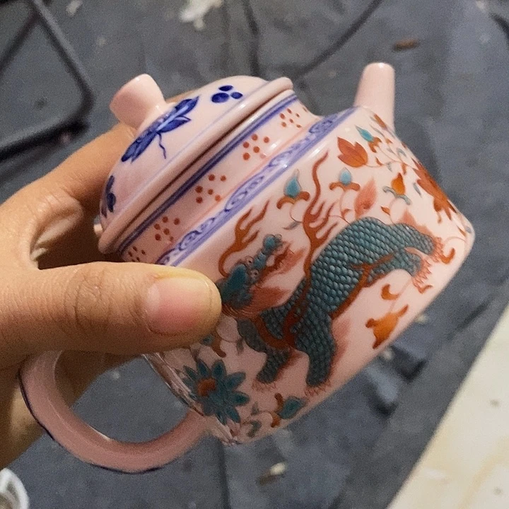 摆件陶红稀土麒麟红绿彩茶壶