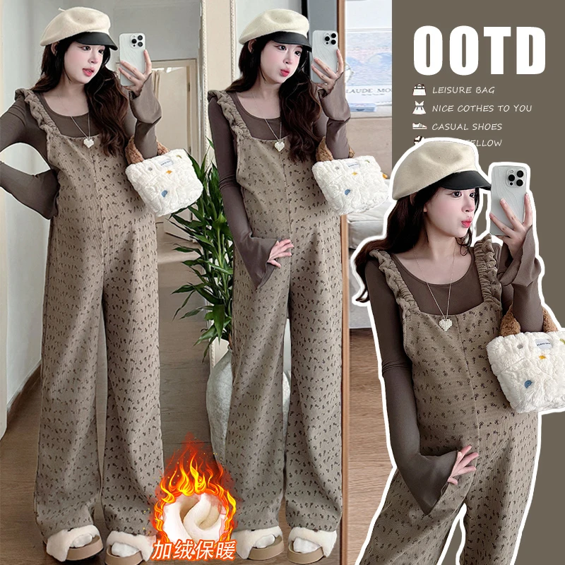 2025孕妇装秋冬加绒加厚新款碎花灯芯绒背带裤+莫代尔喇叭袖上衣