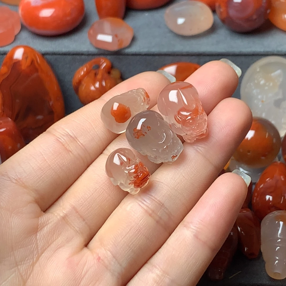 南红玛瑙未镶嵌配饰