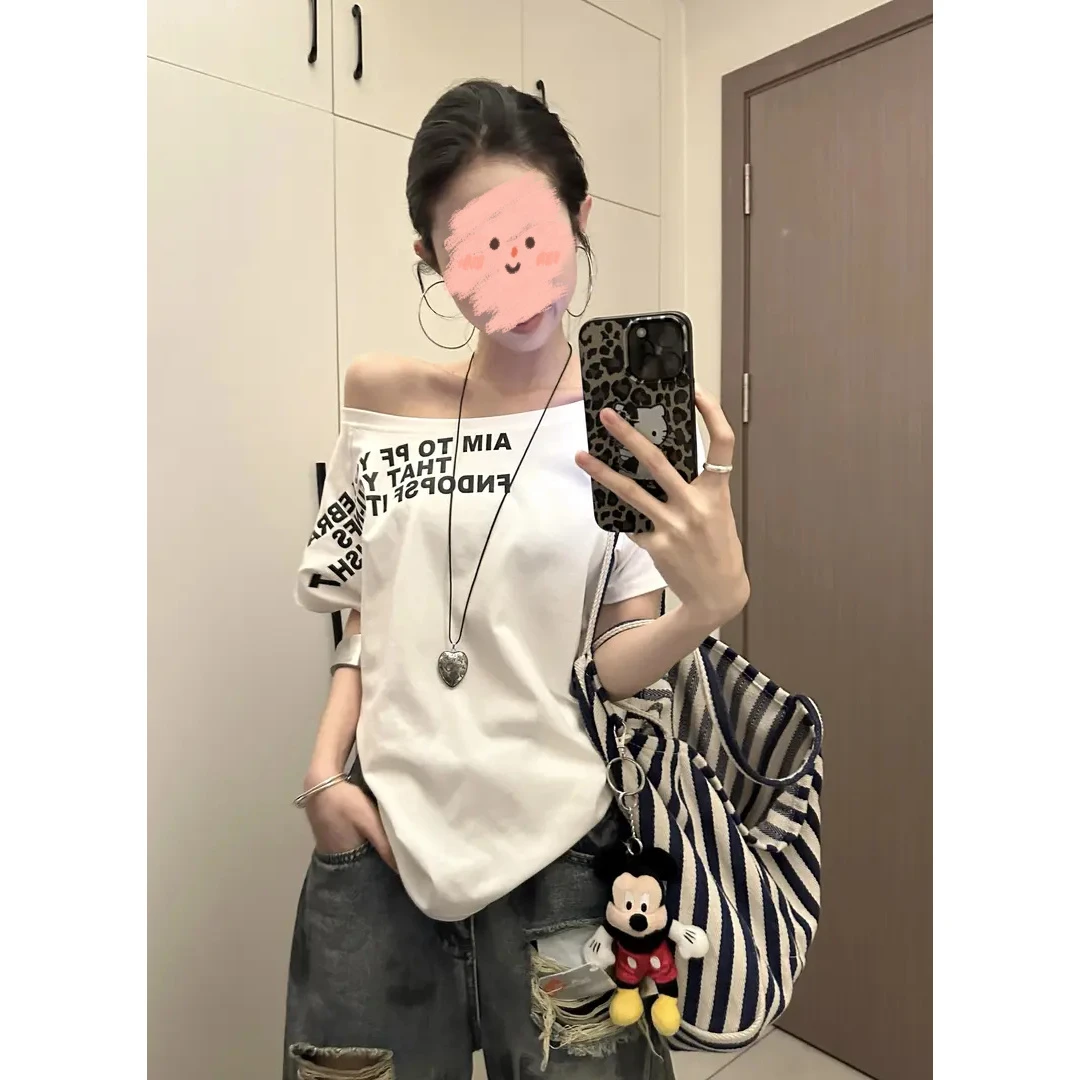 一字肩上衣斜肩短袖T恤女大码中长款撞色字母前后印花露肩设计感i