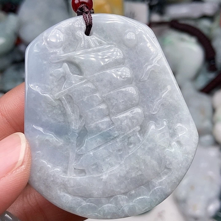 颈饰未镶嵌翡翠翡翠