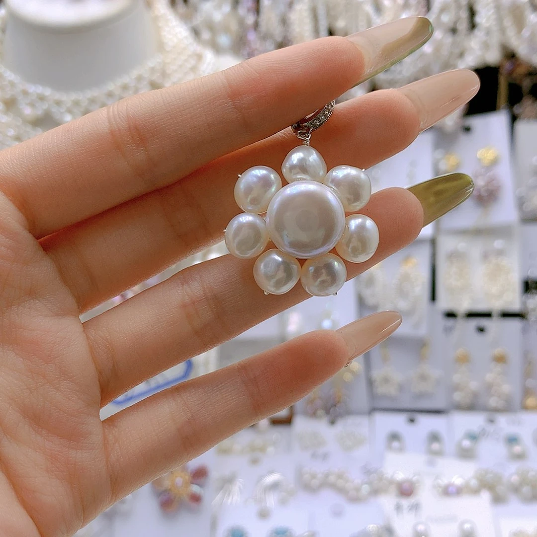 银S925镶嵌耳饰淡水珍珠
