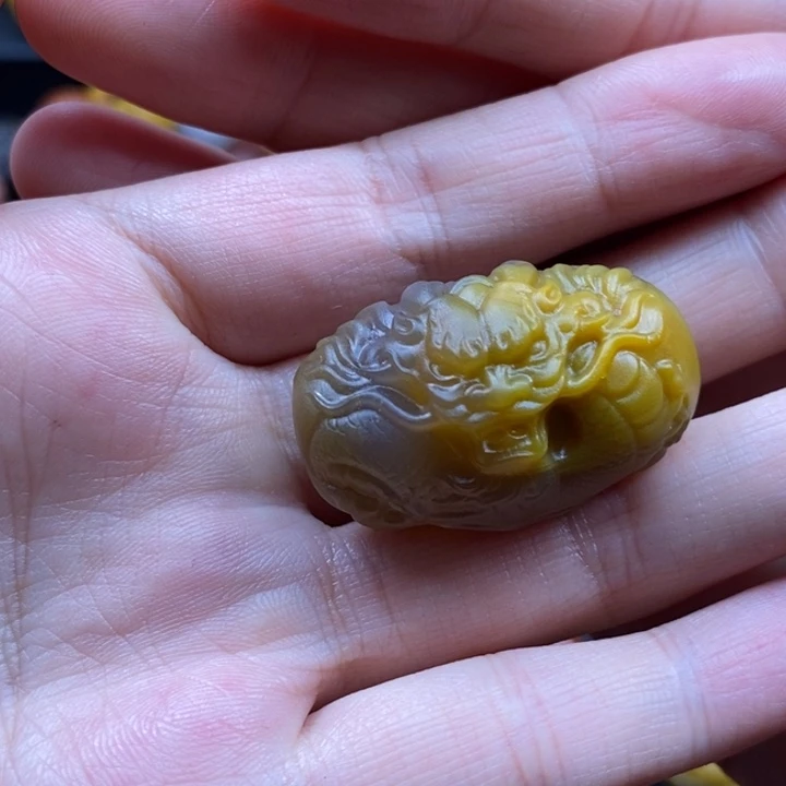 虾****玛瑙/玉髓未镶嵌挂件