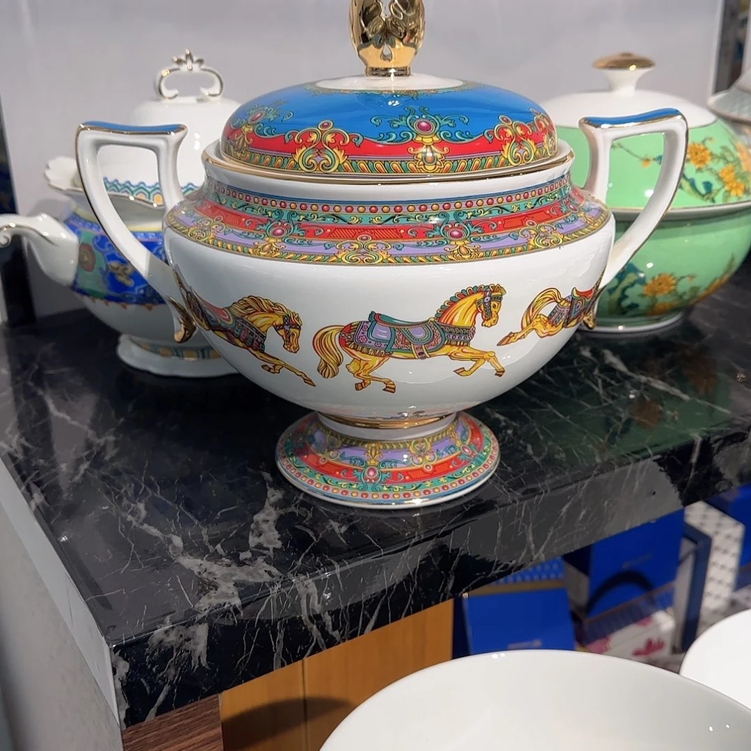 骨瓷骨瓷珐琅彩工艺