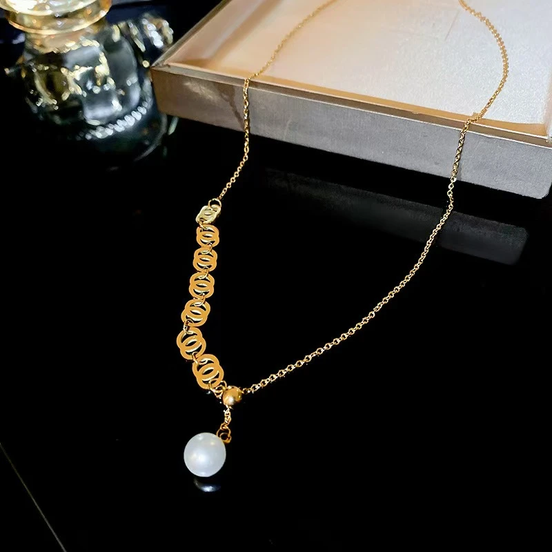 钛钢项链 R112高级感环环相扣珠珠项链