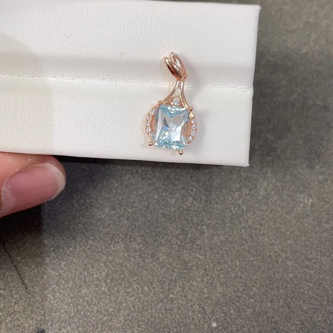 海蓝宝石颈饰银S925镀金镶嵌海蓝宝吊坠