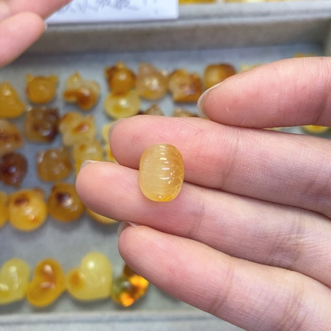 蜜蜡颈饰未镶嵌石*妖富甲