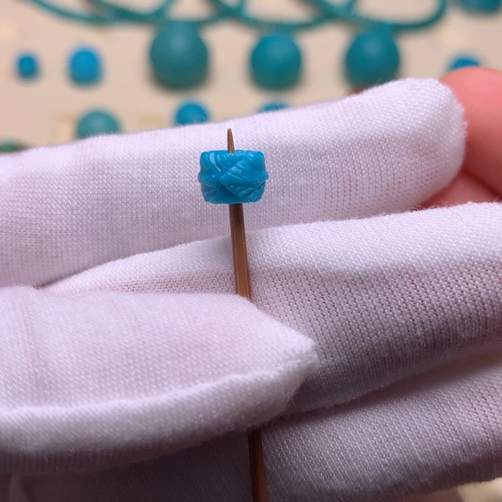 绿松石未镶嵌羽毛扣7.6