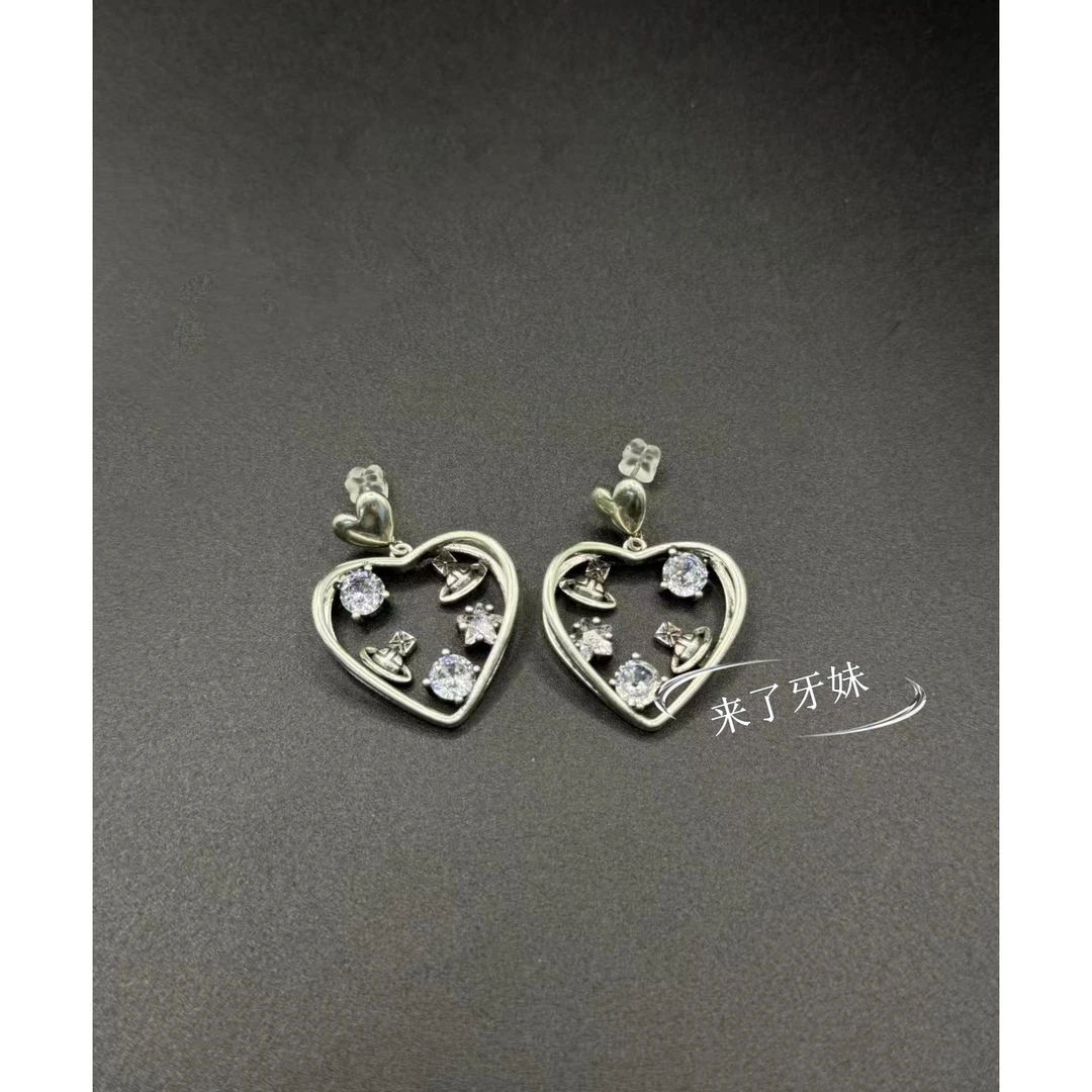 合金耳饰 爱心镂空小土星耳钉ED230复古时尚百搭轻奢法式