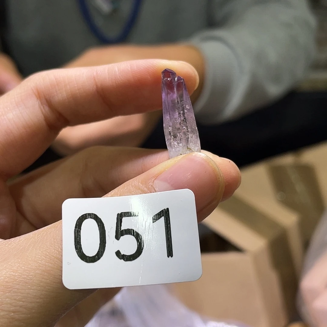 未镶嵌水晶珠宝半成品