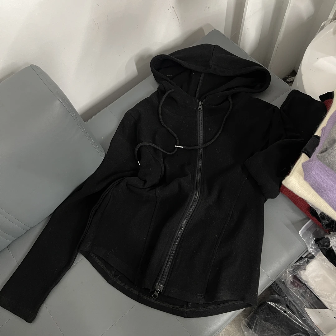 69徳绒拉链休闲打底衫