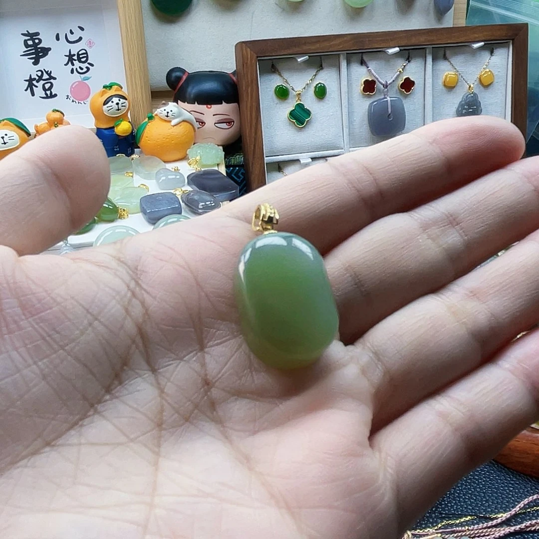 和田玉未镶嵌吊坠(不含链)自****～