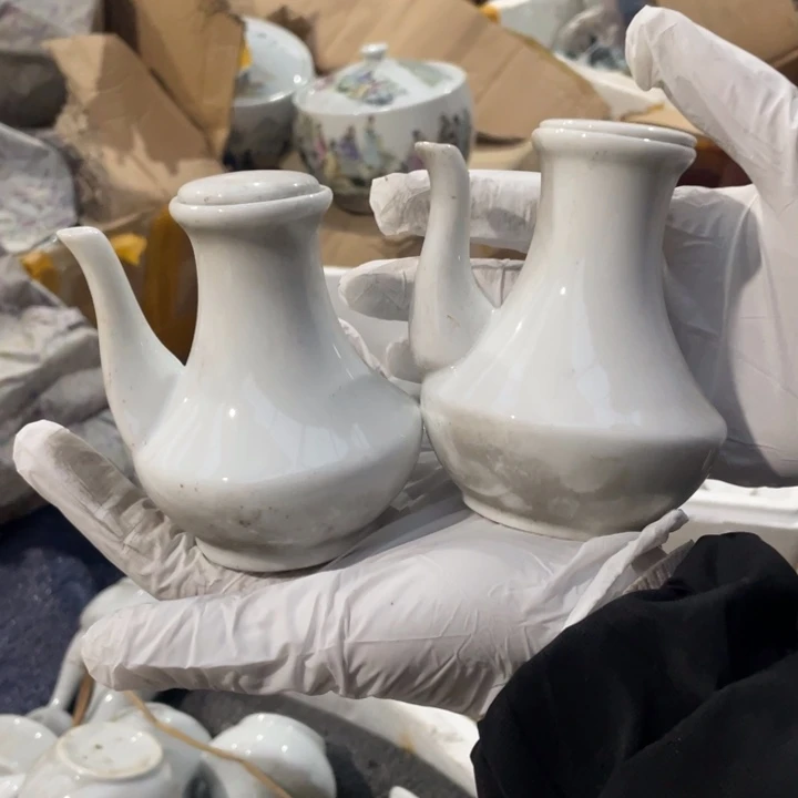 其他盘子碗都便宜