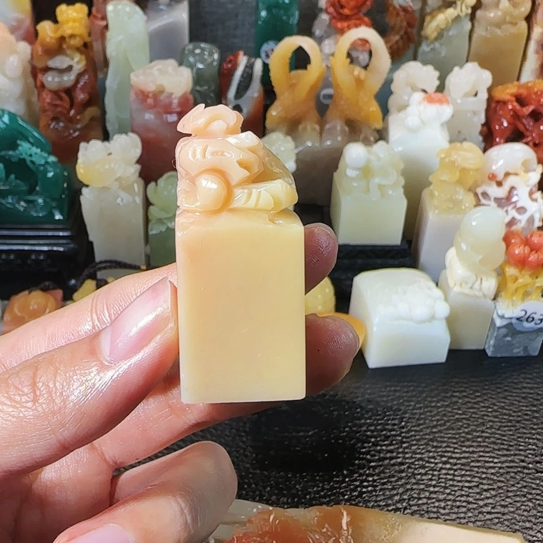 【闪购商品】昌化石印石…***…寿山石印章