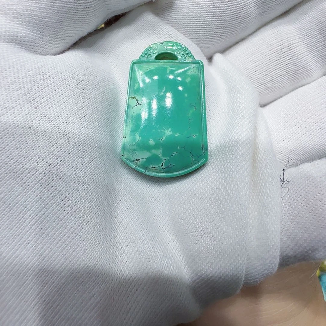绿松石未镶嵌原矿绿松石