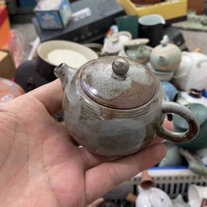 陶瓷艺术品及陶瓷壶