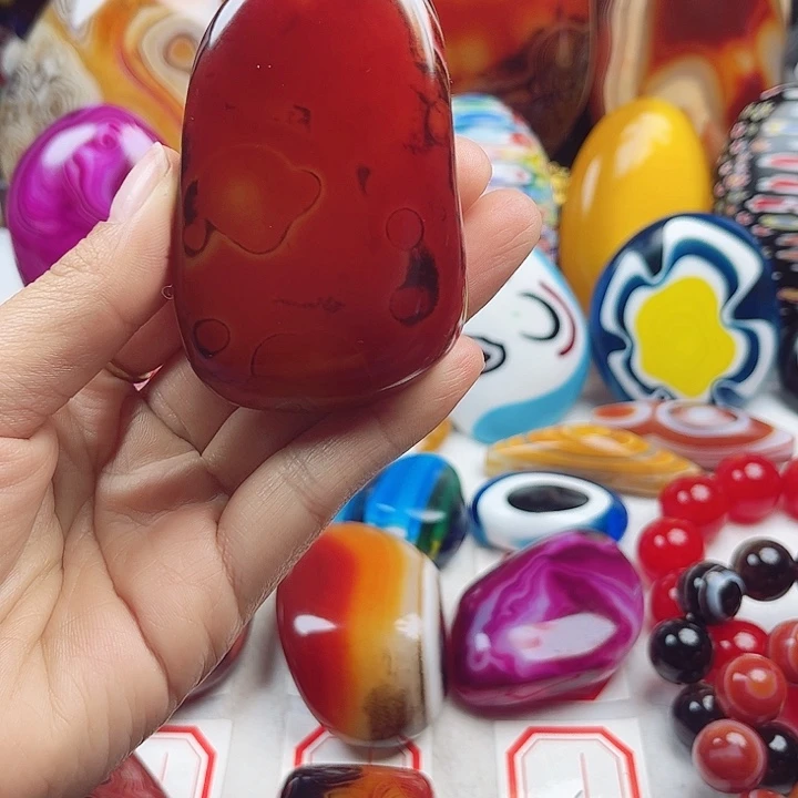 用***9玛瑙/玉髓未镶嵌耳环