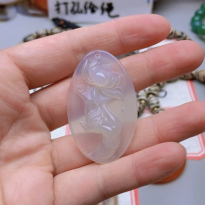 【闪购商品】玛瑙/玉髓未镶嵌珠宝半成品草*