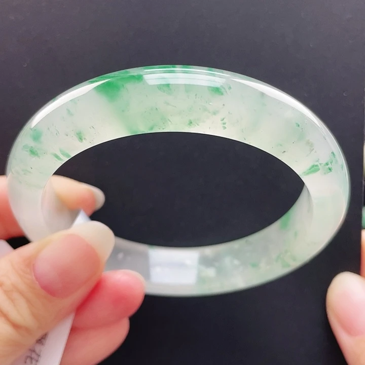 石英质玉未镶嵌手镯56 －57